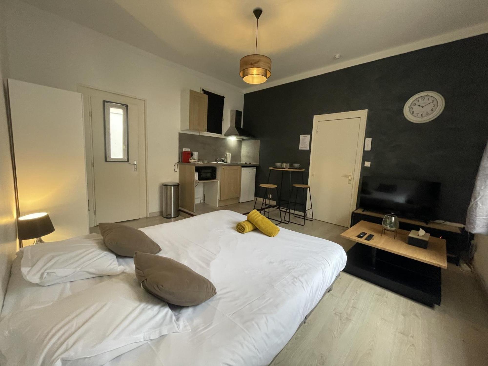 Appartement Rive Gauche - Rivière Sarthe - 2 pers - Rêve au Mans à Le Mans Extérieur photo
